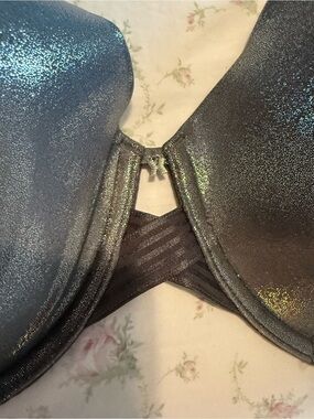 Metallic Silver Fenty Savage Bra 42G